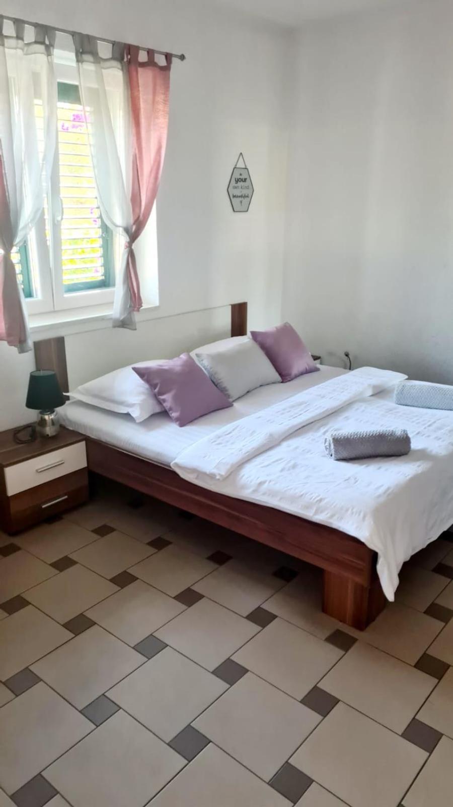 Apartment Afrika Makarska Exterior photo